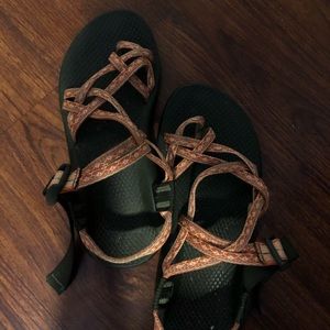 chacos